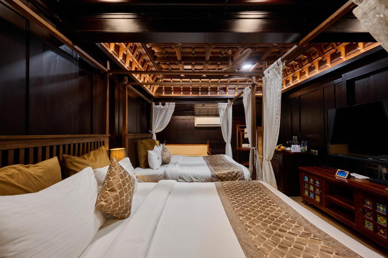 Maliekal Heritance Cherai Beach Cochin Exterior photo