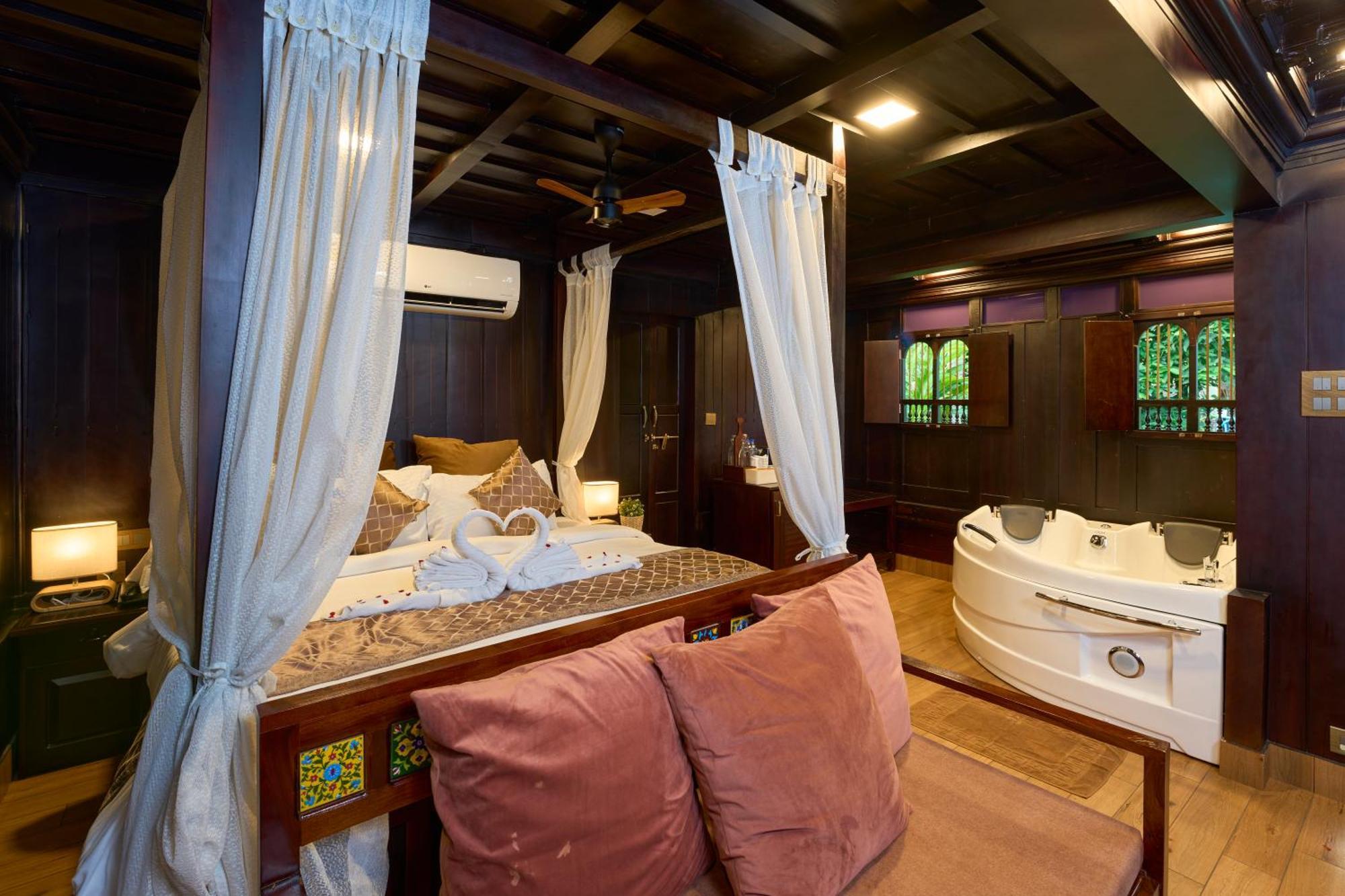 Maliekal Heritance Cherai Beach Cochin Exterior photo