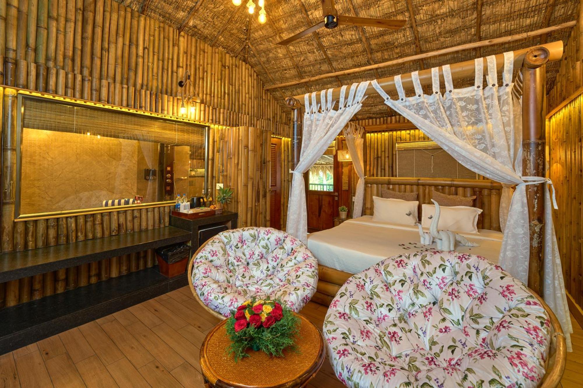 Maliekal Heritance Cherai Beach Cochin Exterior photo