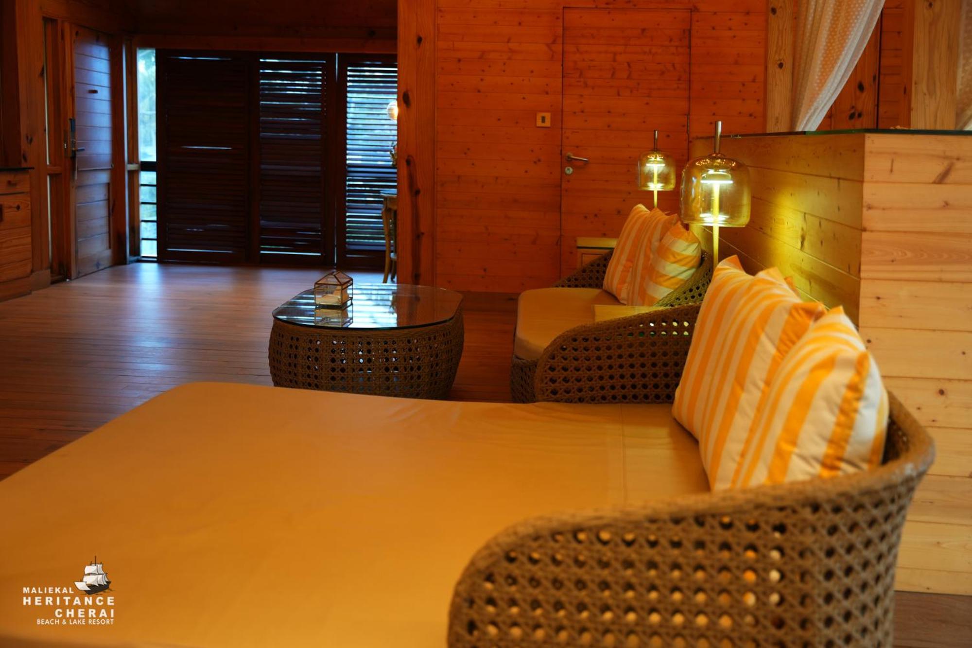 Maliekal Heritance Cherai Beach Cochin Exterior photo